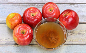 Healthy Kitchen Makeover: Life-Changing Apple Cider Vinegar